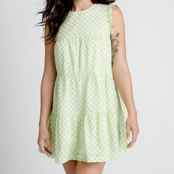 Retro Day Tripping in Eyelet Flower Fields Trapeze Dress - Picture 3 of 13